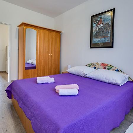 Apartment A & J Petrcane Esterno foto