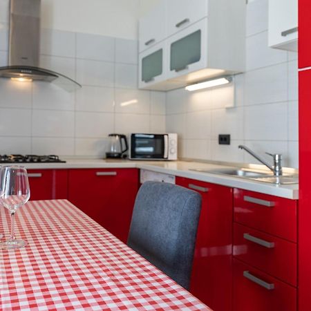 Apartment A & J Petrcane Esterno foto