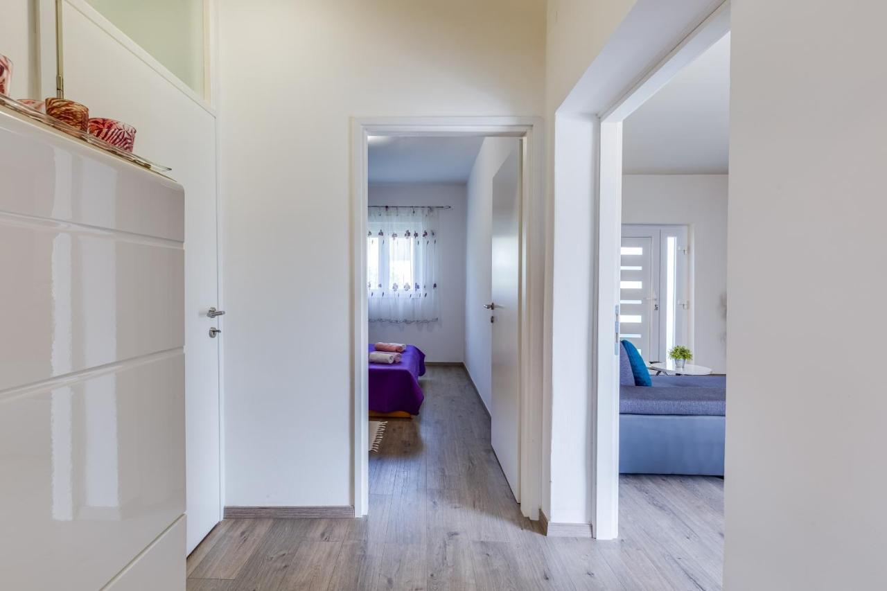Apartment A & J Petrcane Esterno foto