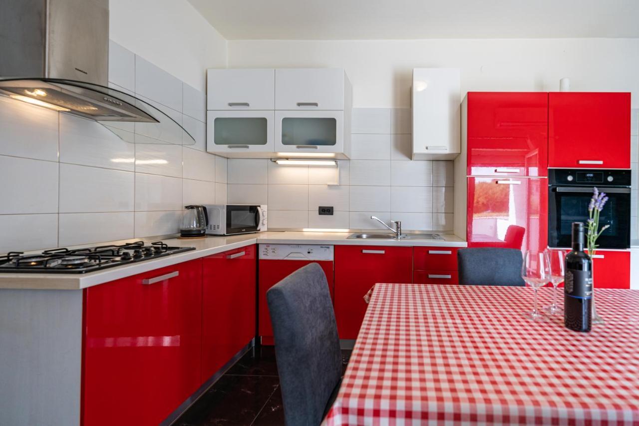 Apartment A & J Petrcane Esterno foto